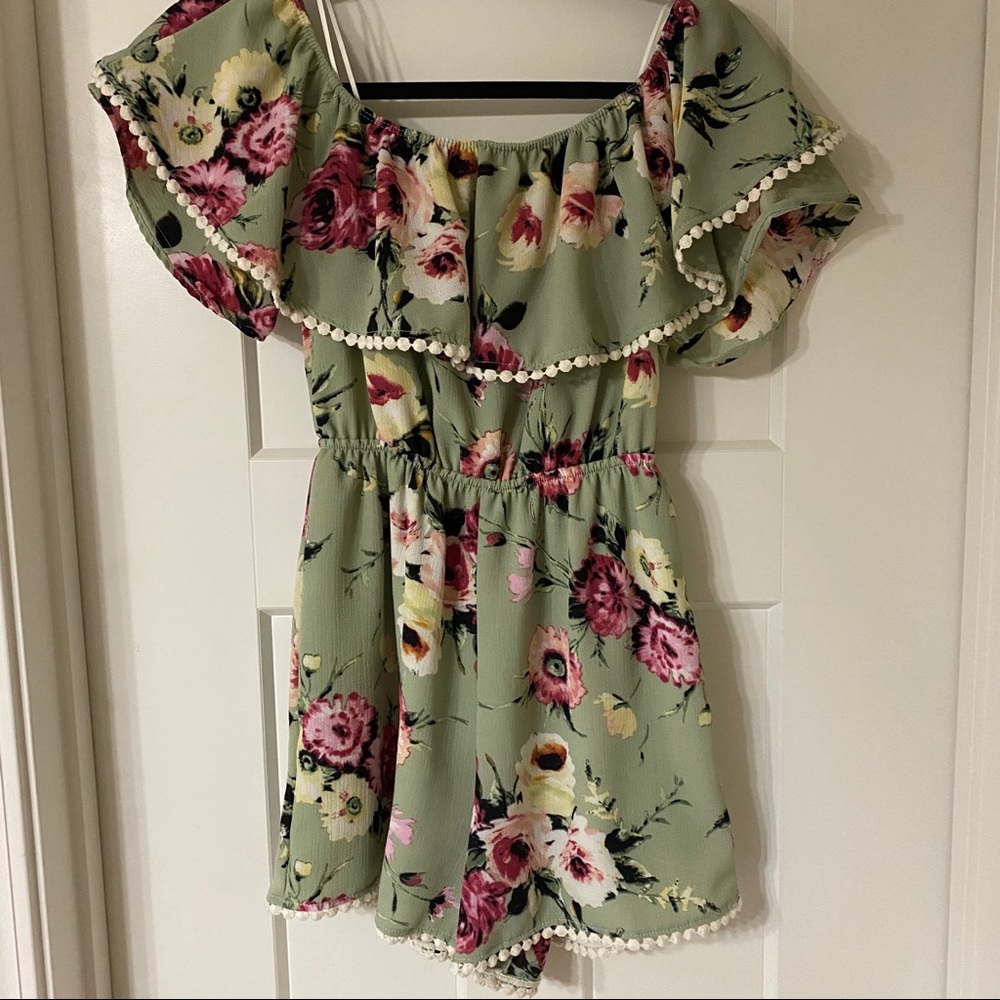Off the Shoulder Floral Romper